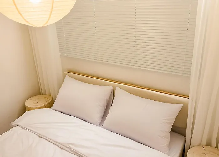 Jamsil,seoul, 6-person, Seokchon Gobun Station, Lotte World, Family Trip,20 Minutes To Gangnam,seongsu제이 원 하우스 아파트